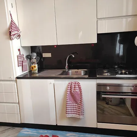 Lungocanale Apartment Viareggio